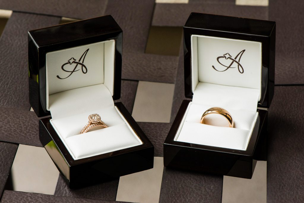 Gold couple wedding rings 